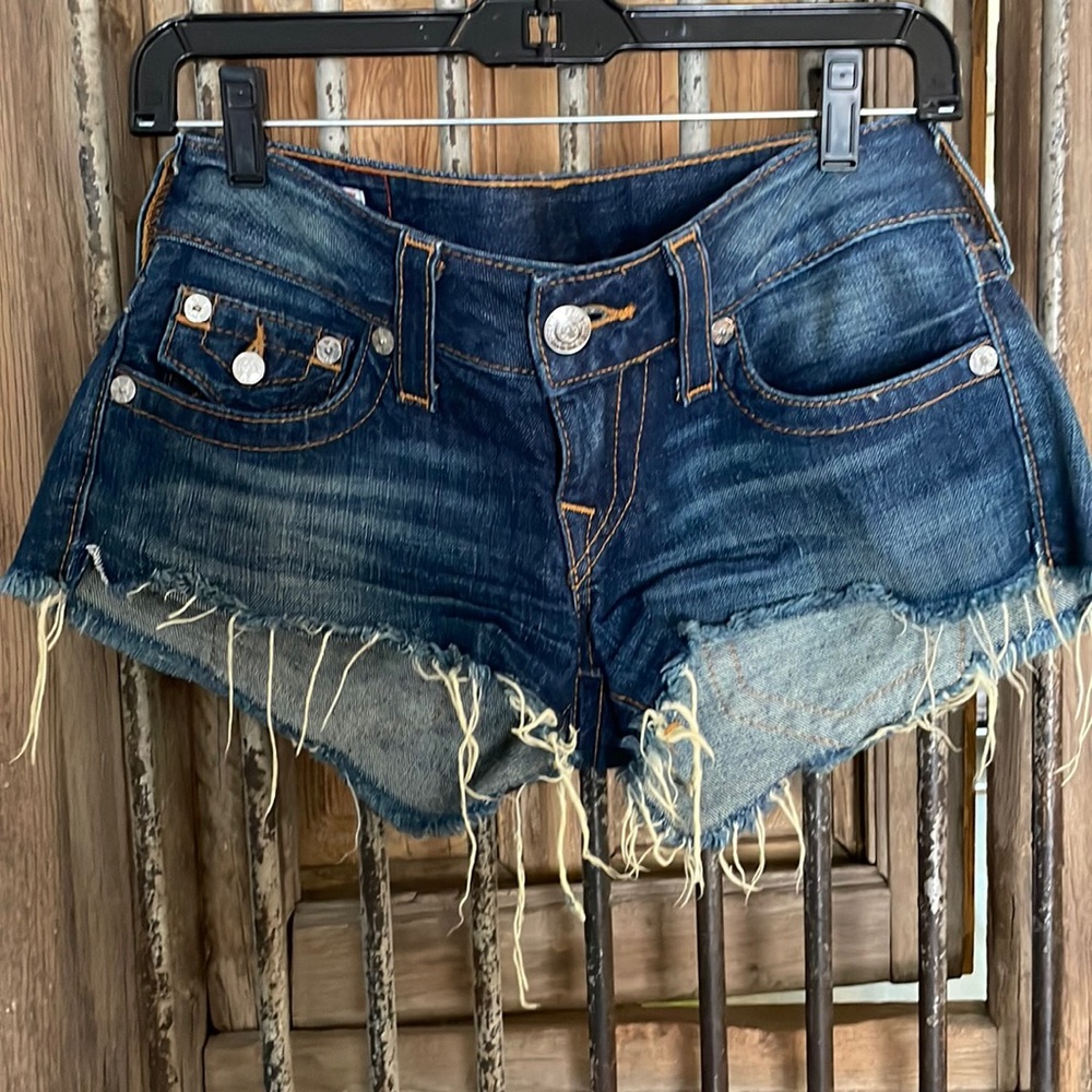True Religion Cut off Jean Shorts SZ 26
